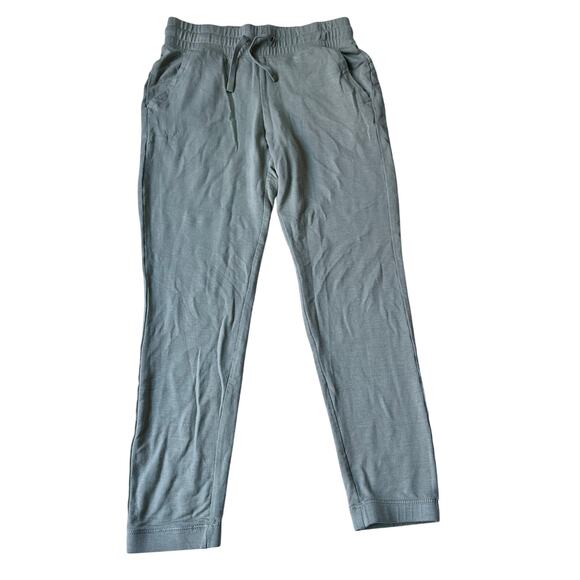 All in Motion Green Jogger Pants - Medium 7/8 - Picture 1 of 4